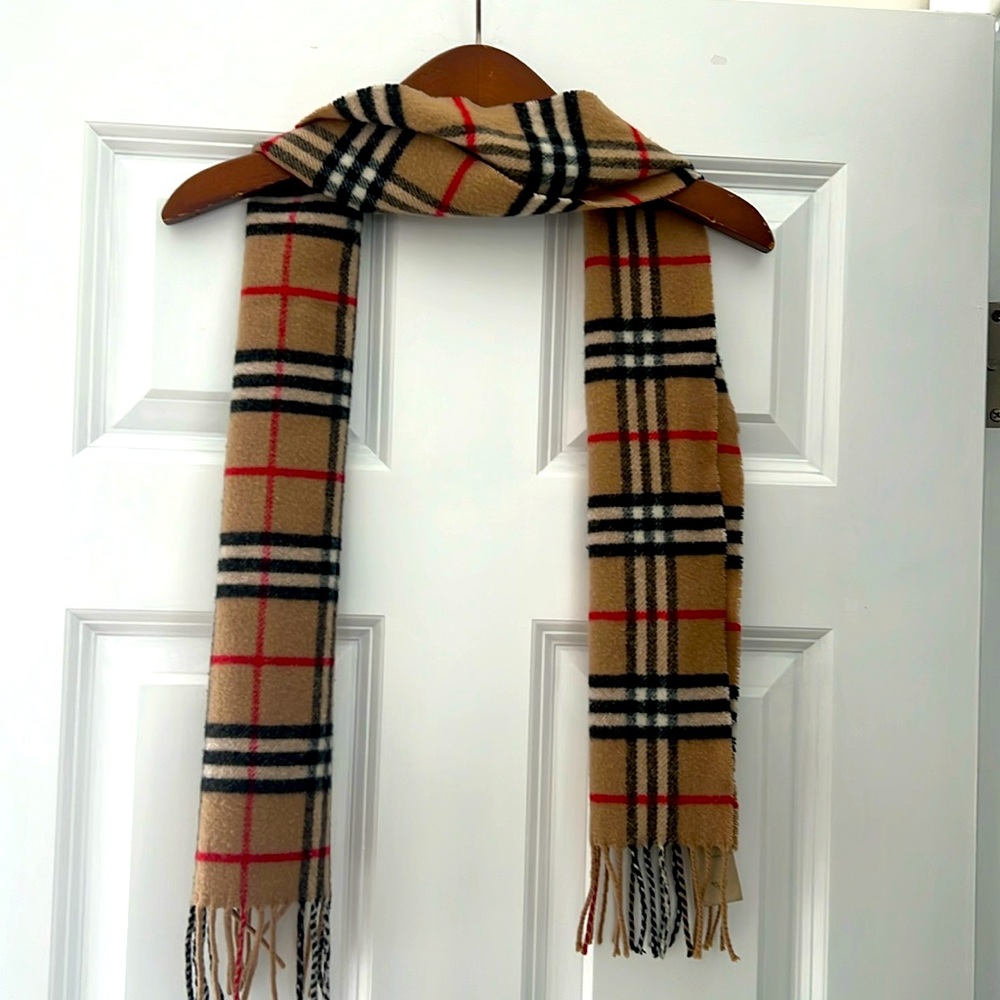 Authentic Burberry Scarf (short version)